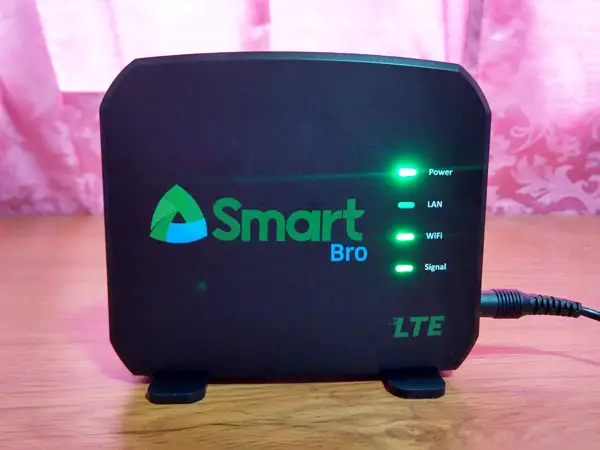 Smart Bro LTE Home WiFi