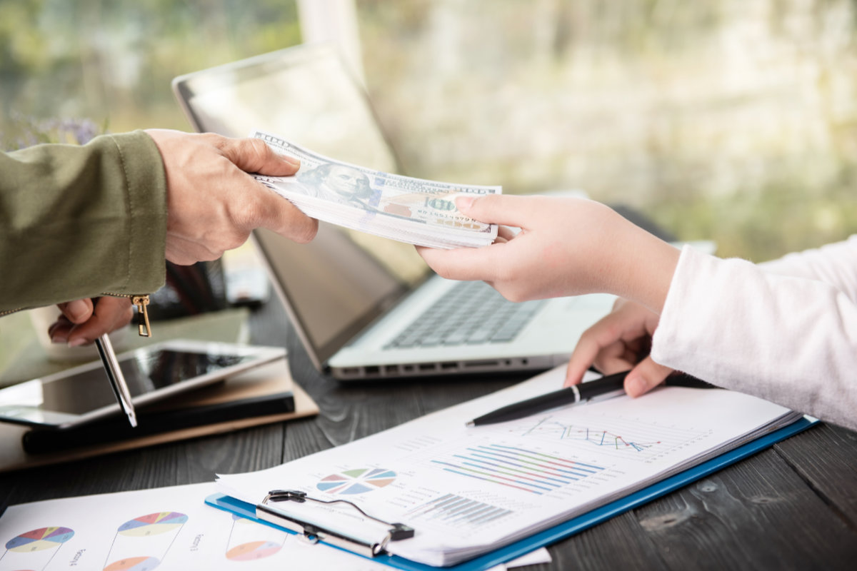 5 Smart Ways to Use a Quick Cash Loan Without Falling Into Debt