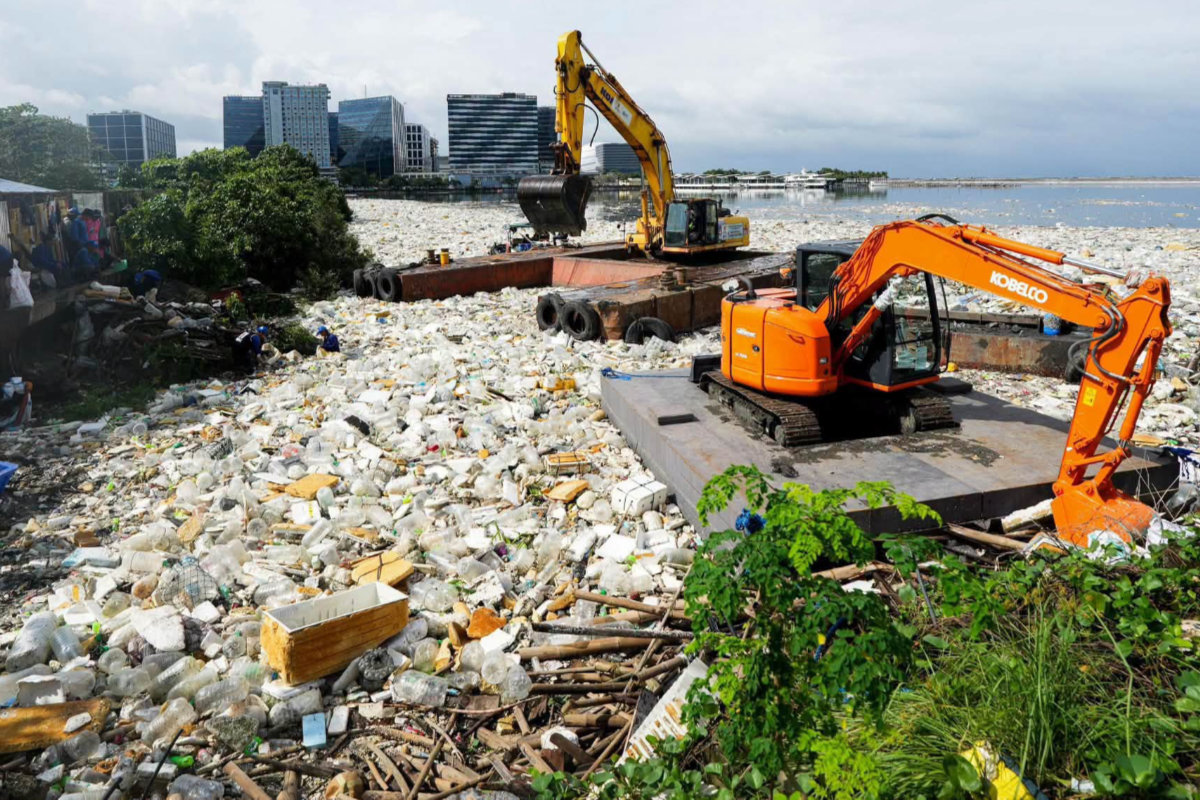 Marcos pushes waste-to-energy facilities to address garbage crisis