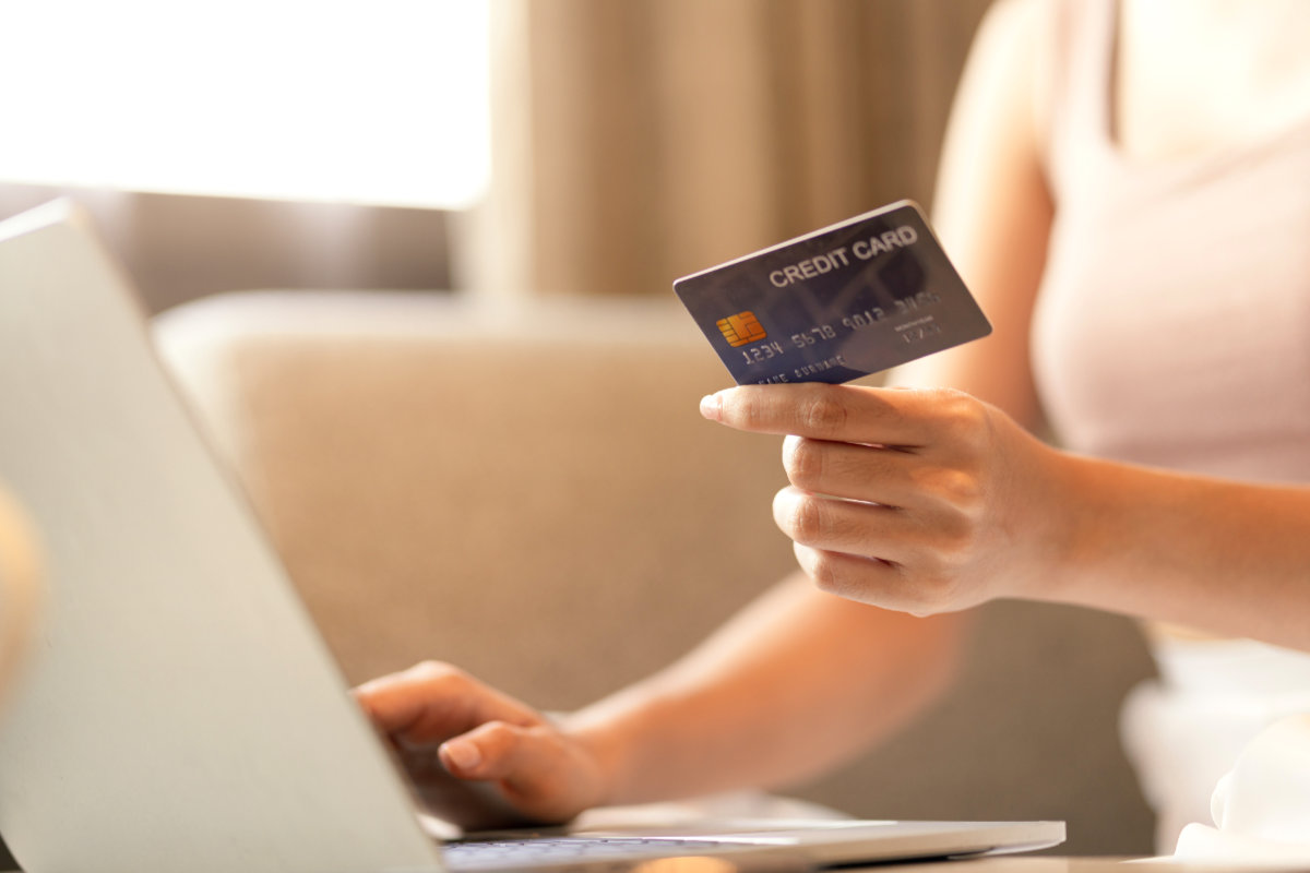 Credit Card Hygiene: Habits That Keep Small Problems from Growing