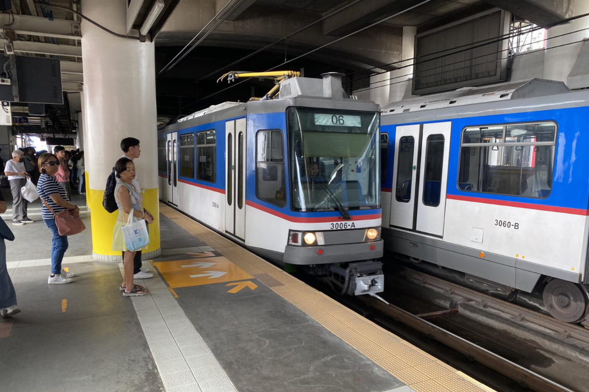 DOTr moves ahead with MRT-3 privatization, targets 2027 award of ₱103.6-billion concession